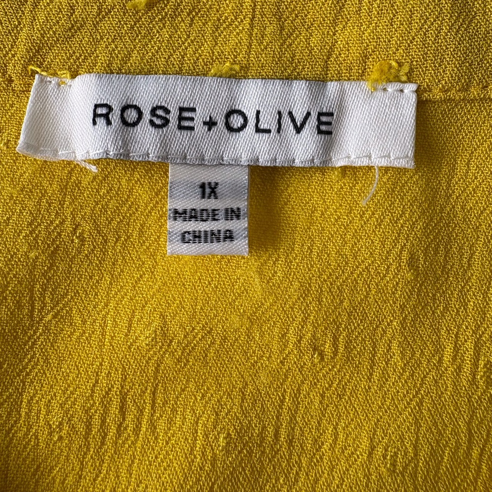 Rose + Olive 1X Yellow Short Sleeve Button Up V Neck Blouse Office Casual Career - Picture 2 of 11